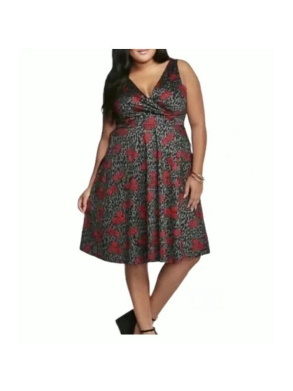 Women's Torrid Plus Size 20 Grey Red Rose Leopard Print V-Neck Dress